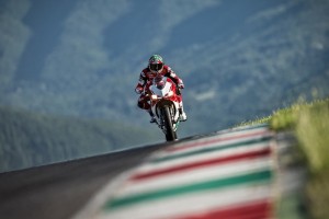 开云体育网页版-中田英寿：亚洲足球的先行者，留洋之路的挑战，中田英寿实况